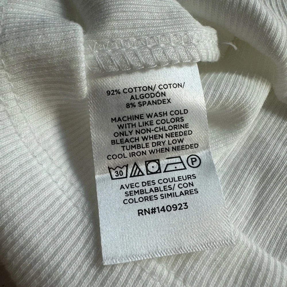 LOFT White Tank Top with Round Neckline and Sleeveless Style - Picture 9 of 9